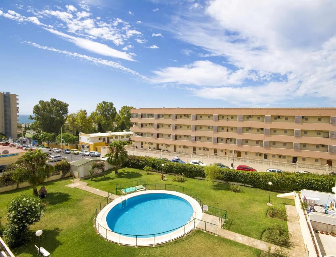 Lovely Apartment In Torremolinos Views Of The Sea, Pool, Terrace, Sofa Bed And Fully Equipped Kitchen Exterior photo