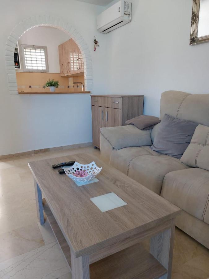Lovely Apartment In Torremolinos Views Of The Sea, Pool, Terrace, Sofa Bed And Fully Equipped Kitchen Exterior photo